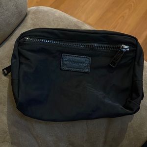 Cosmetic case. Large capacity